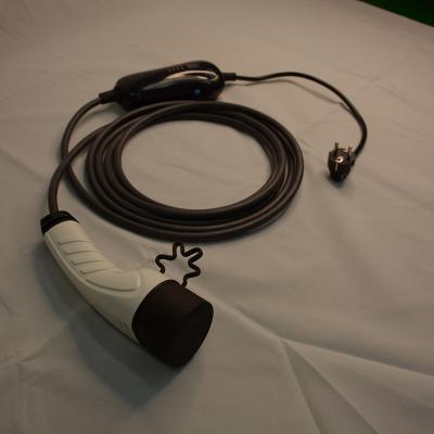 Cable de carga del coche eléctrico